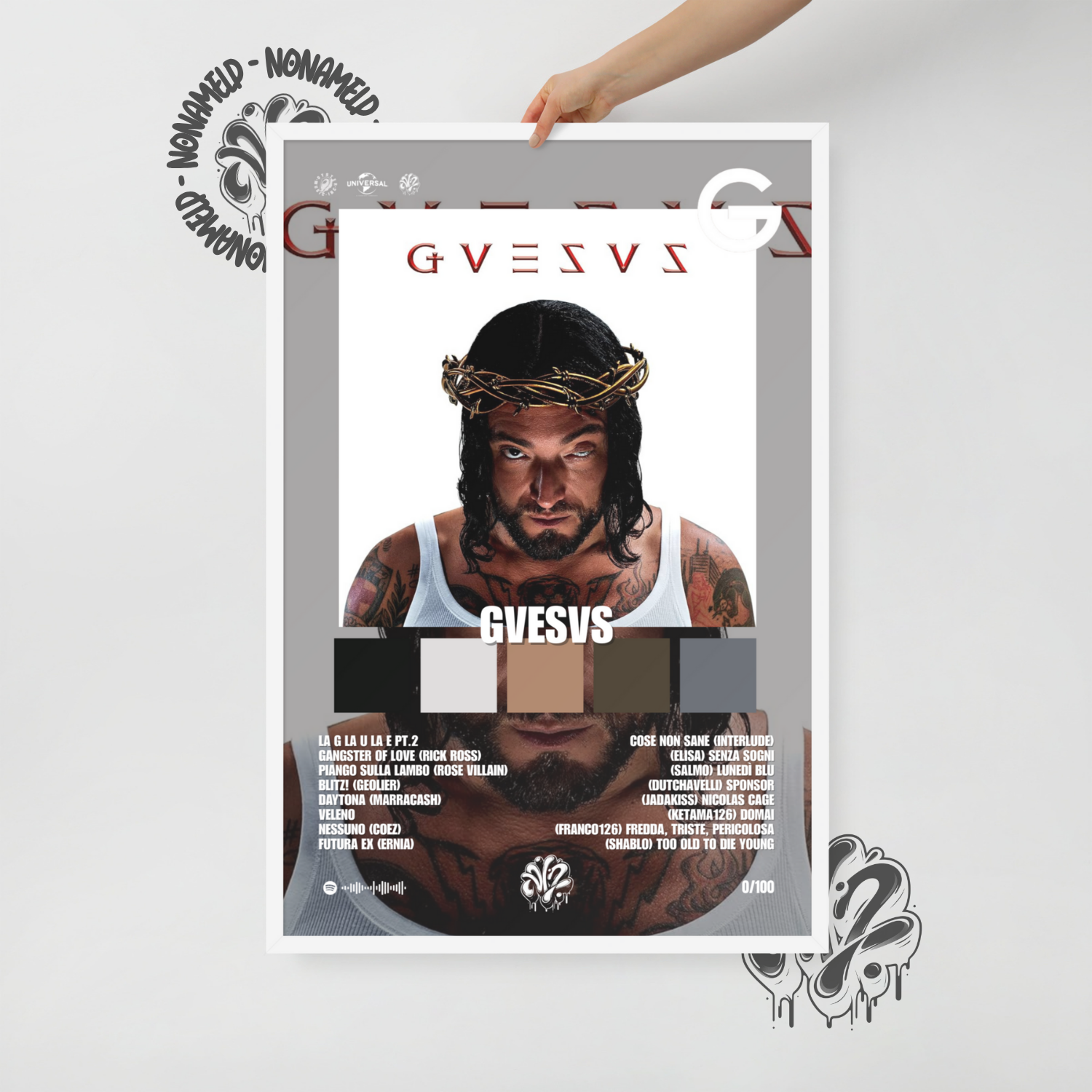 GVESVS | Guè | Poster in carta semilucida classica con cornice in legno A3 (29.7 x 42  cm)