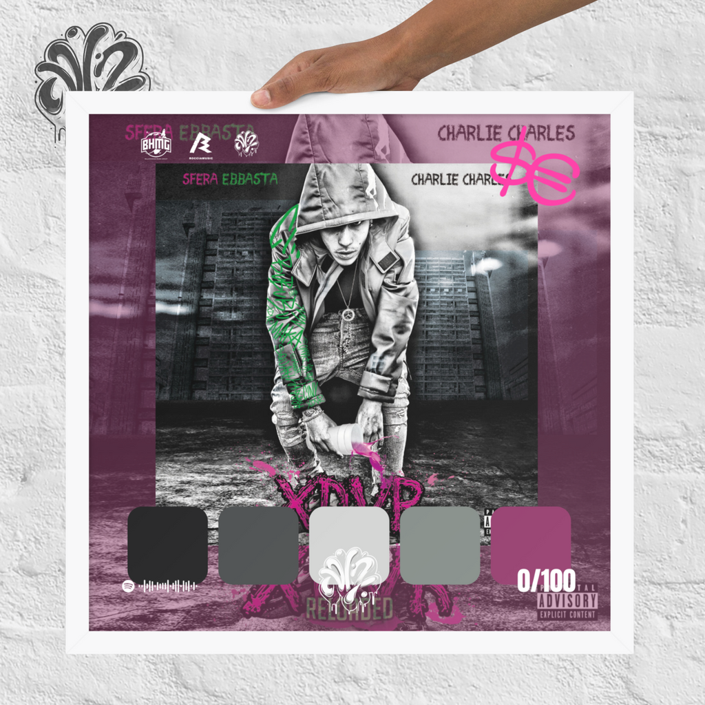 Poster 30x30 “XDVR” di Sfera Ebbasta – Cornice in Legno Inclusa, Pronto da Appendere